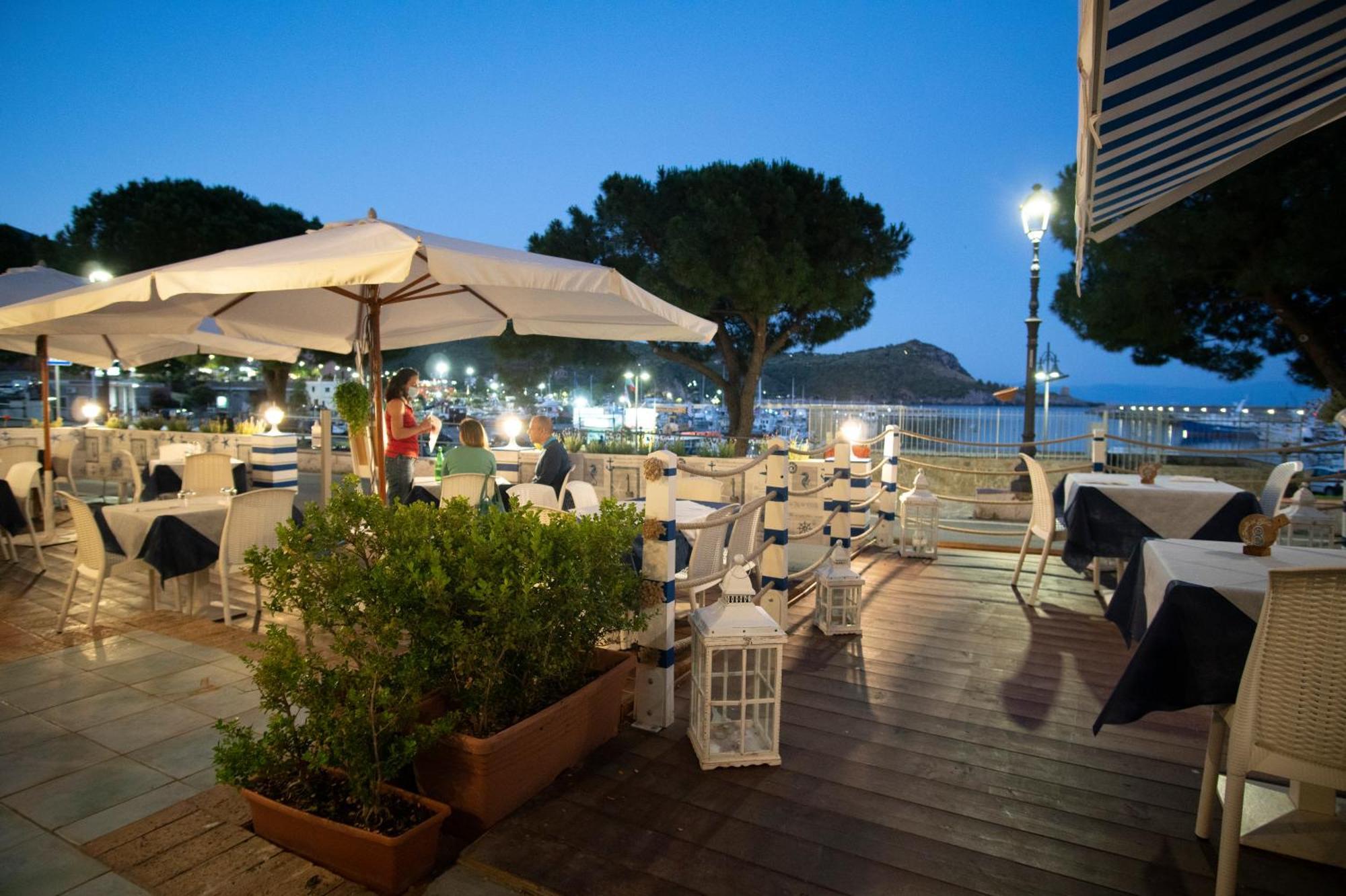 Blue Marlin Apartment มารีนาดีกาเมโรตา ภายนอก รูปภาพ